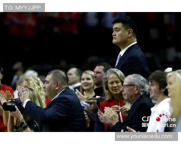 姚明退役后重返校园追求学术梦想开启新的人生篇章 姚明退役后重返校园追求学术梦想开启新的人生篇章