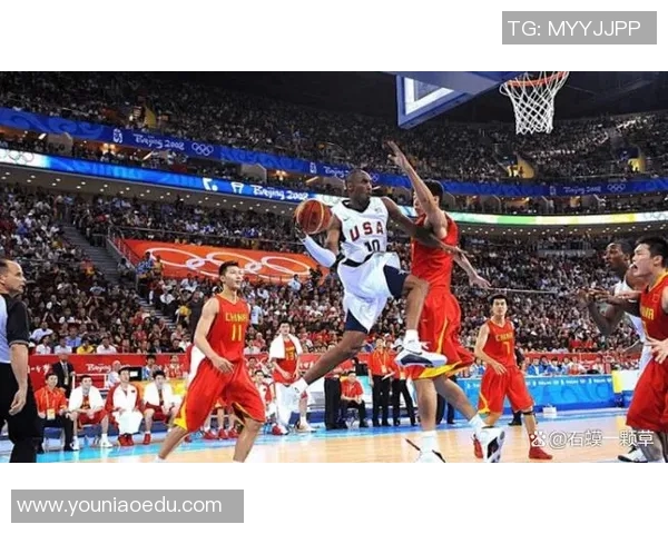 姚明最后时刻绝杀对手带领球队赢得关键胜利的精彩瞬间