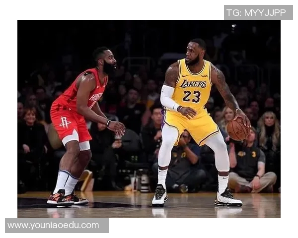 卢卡东契奇与詹姆斯哈登篮球风格对比探讨各自独特的比赛哲学与策略 卢卡东契奇与詹姆斯哈登篮球风格对比探讨各自独特的比赛哲学与策略