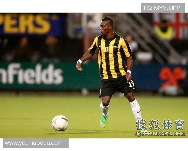 阿特兰足球明星的辉煌历程与未来展望:从青涩少年到世界顶尖球员的蜕变之路 阿特兰足球明星的辉煌历程与未来展望:从青涩少年到世界顶尖球员的蜕变之路