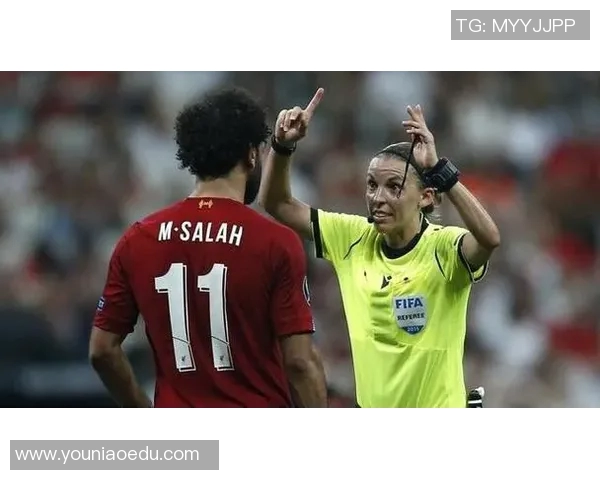 美国本土足球明星在德国的成长与挑战之路 美国本土足球明星在德国的成长与挑战之路